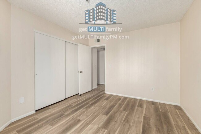 Building Photo - 11640 N 51st Ave