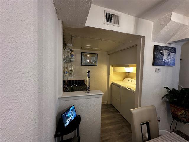 Building Photo - 4272 Madera Rd