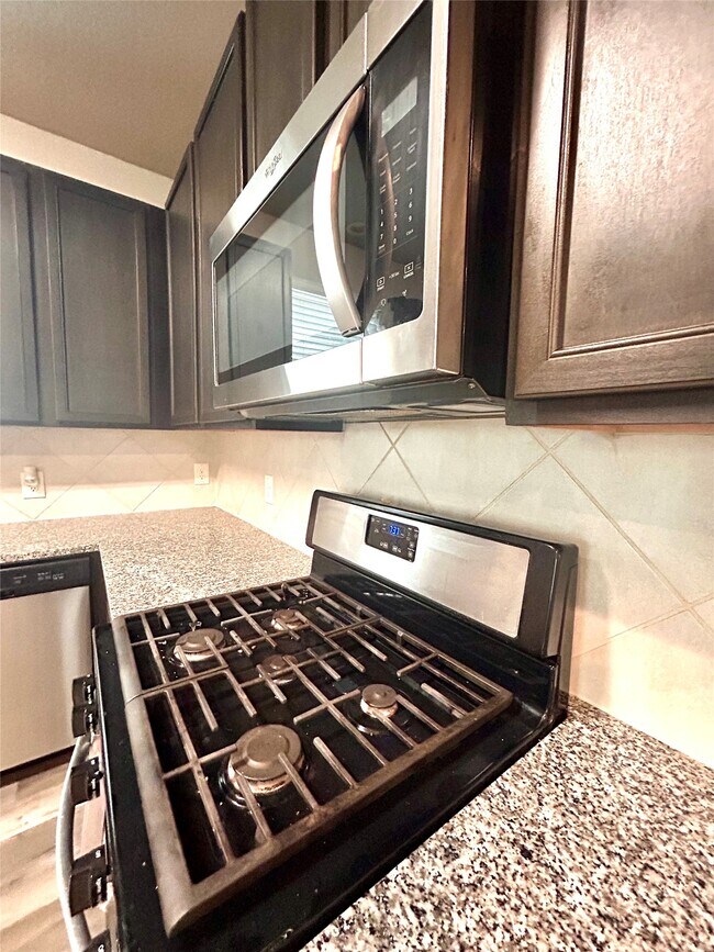 Building Photo - 22342 Clear Castle Dr