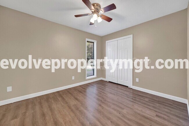 Building Photo - 1170 Simmonsridge Dr