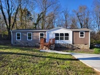 Building Photo - 456 W Outer Dr