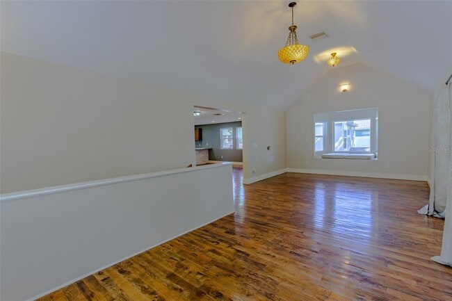 Building Photo - 802 8th St N