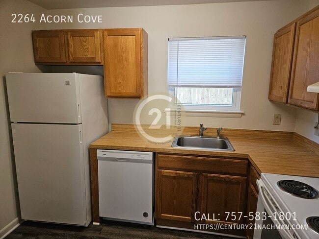 Building Photo - 2264 Acorn Cove