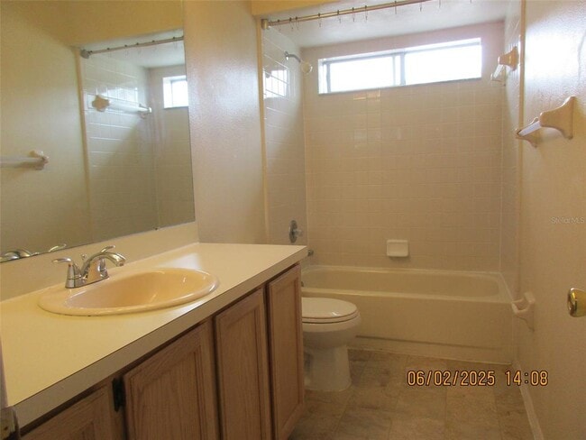 Building Photo - 14402 Huntingfield Dr