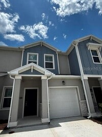 Building Photo - 2500 Skyline Lp