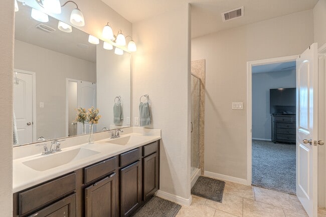 Building Photo - 14207 Irvine Rnch Trl