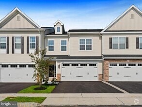 Building Photo - 202 Thompson Dr