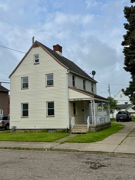 Exterior - 1387 Ivydale Ave SW