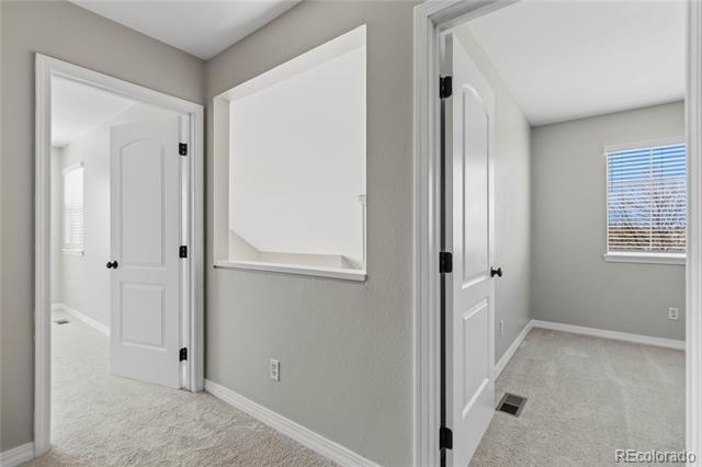 Building Photo - 9567 Deer Horn Ct