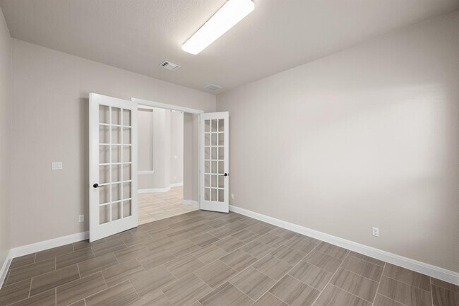 Building Photo - 4152 Haight St
