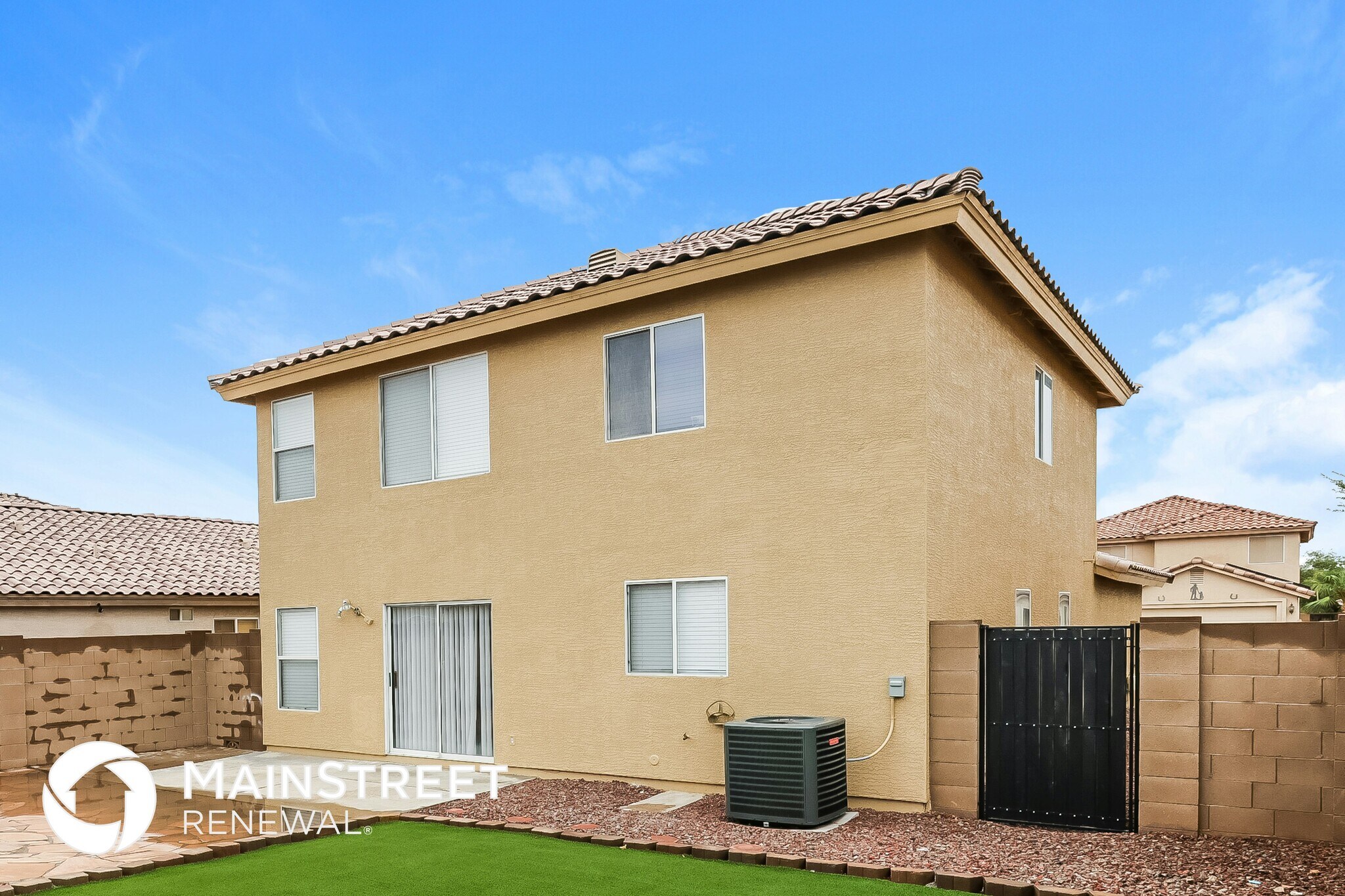 Building Photo - 12622 W Paradise Dr