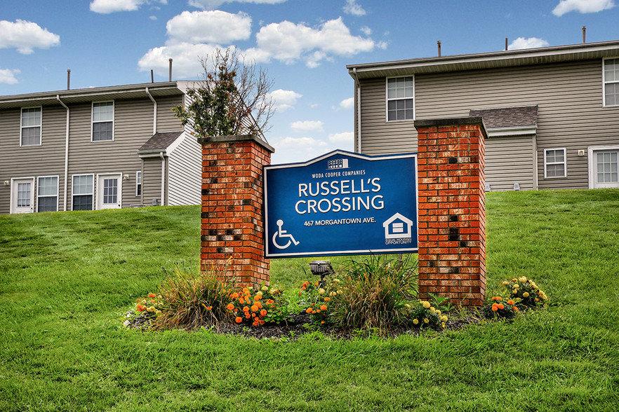 Building Photo - Russell''s Crossing