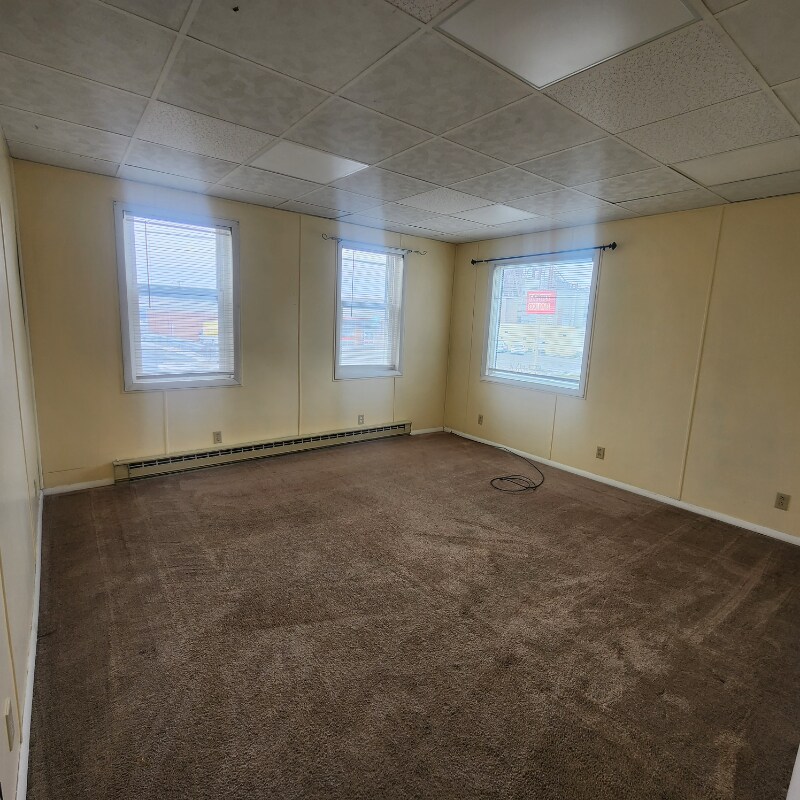 Building Photo - 118 W Allegheny St