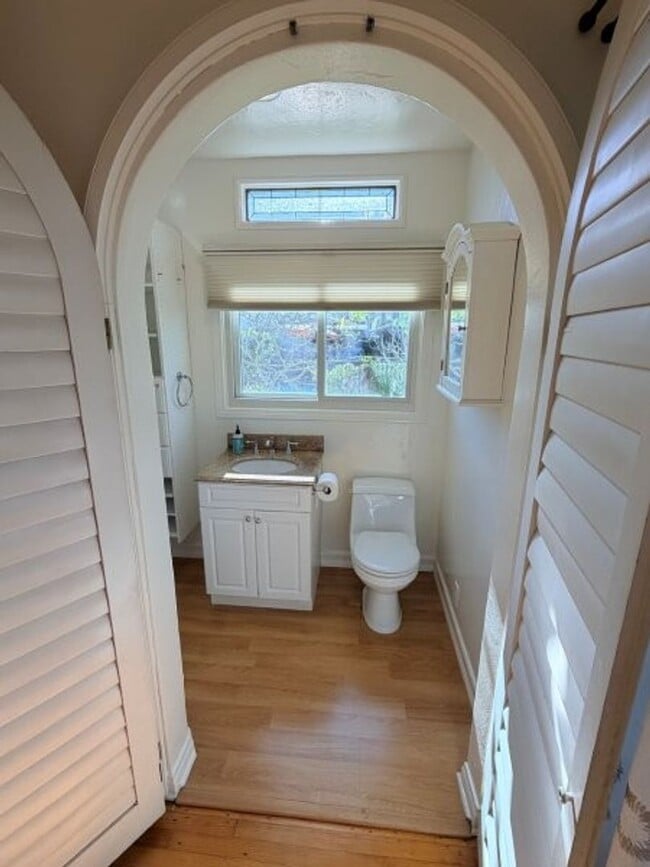 Building Photo - Pico-Robertson / Beverlywood 2 beds + 1.5 baths Spanish house PLUS Studio ADU  | Pool+Jacuzzi & e...