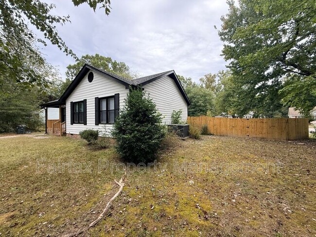 Building Photo - 400 Kelley Meadows Dr