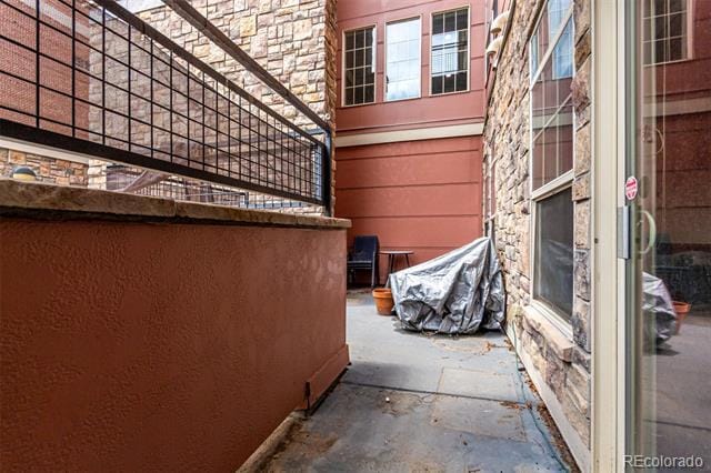 Building Photo - 13456 Via Varra
