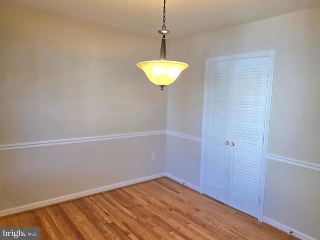 Building Photo - 1117 Brentfield Dr