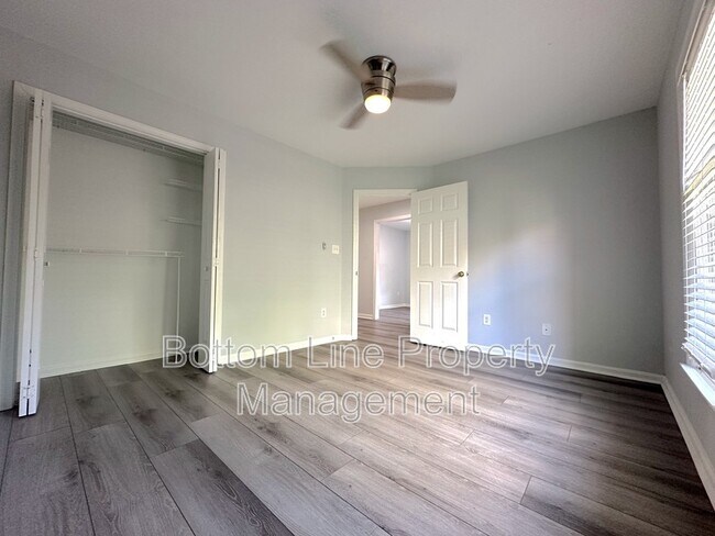 Building Photo - 9031 J M Keynes Dr
