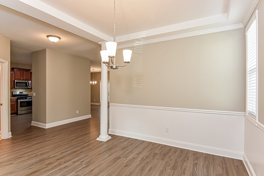 Building Photo - 4459 Hamby Pond Pl