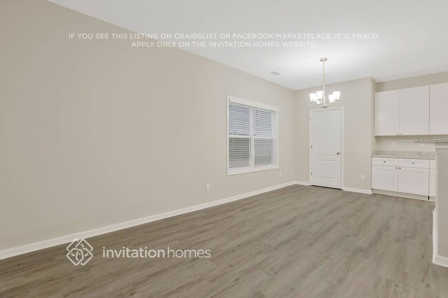 Building Photo - 4339 Shamrock Dr