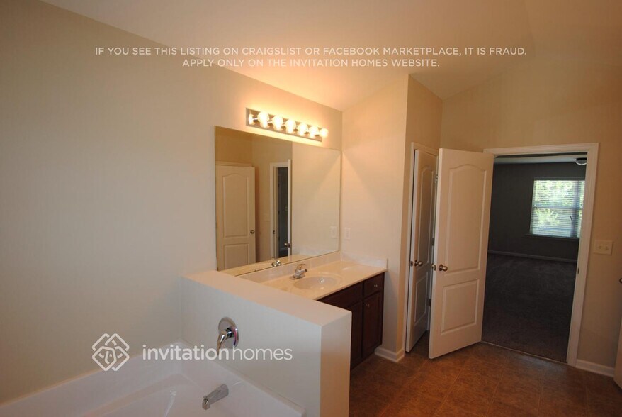 Building Photo - 505 Ballyshannon Dr