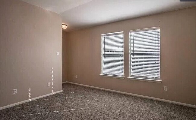Building Photo - 4 Bed/ 2 Bath in Killeen TX