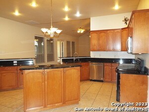 Building Photo - 414 Shannon Ridge Dr