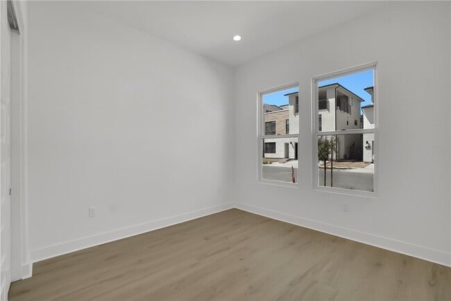 Building Photo - 168 Creation