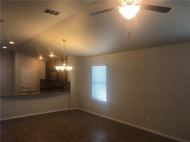Building Photo - 188 Brockston Dr