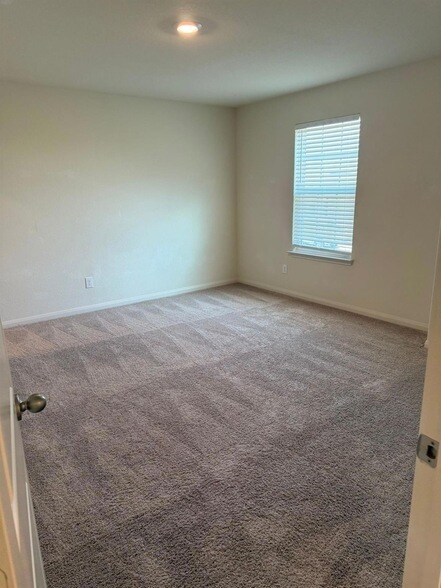 Building Photo - 14313 Boomtown Wy