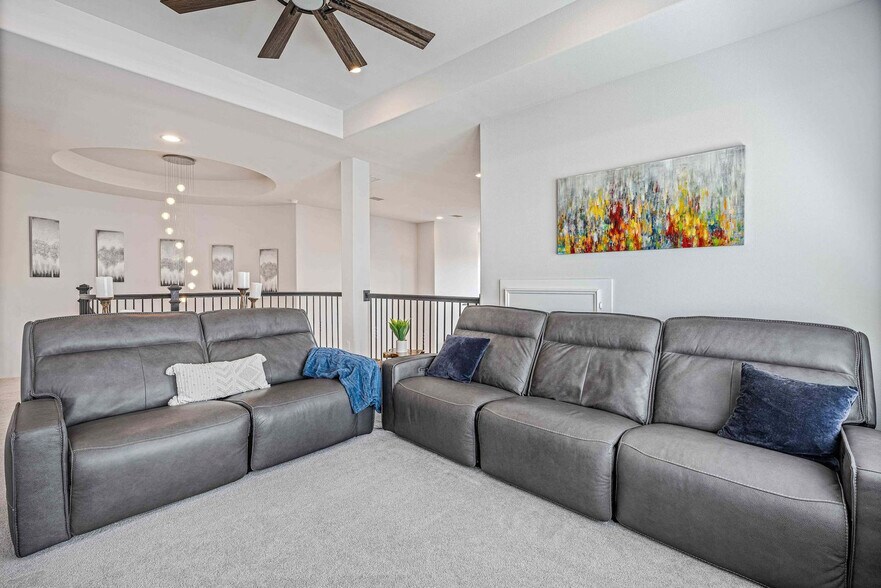 Building Photo - 8116 Hubble Walk