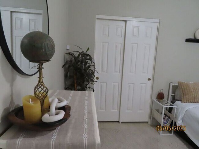 Building Photo - 2 Bedroom 2 Bath in Coyote Lakes