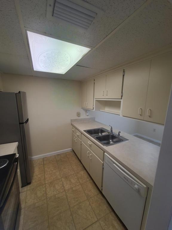 Building Photo - 251 San Paulo Circle #11-251
