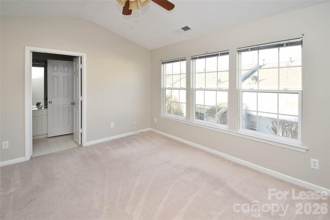 Building Photo - 3148 Mannington Dr