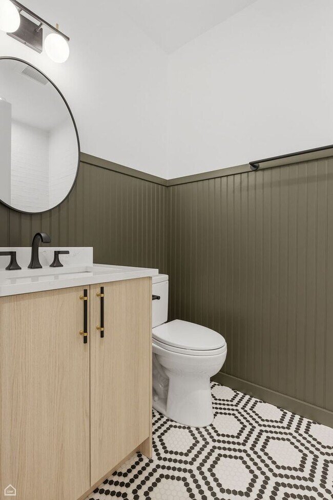 Building Photo - Second Mountain on Thomas LLC