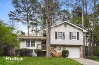 Building Photo - 2826 Bay Leaf Dr SE
