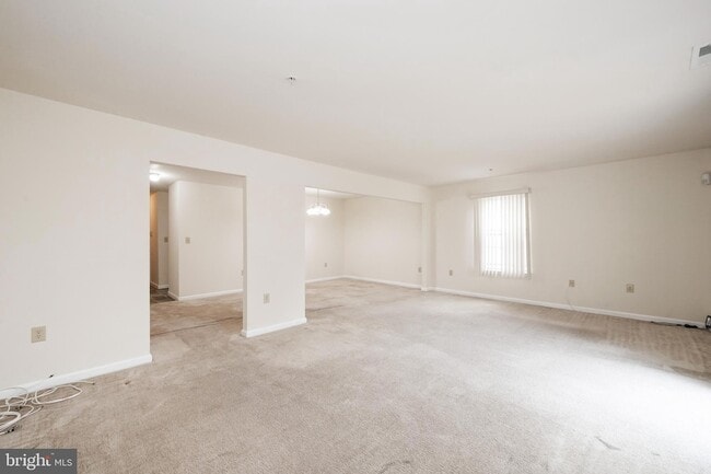Building Photo - 4429 Blue Heron Way