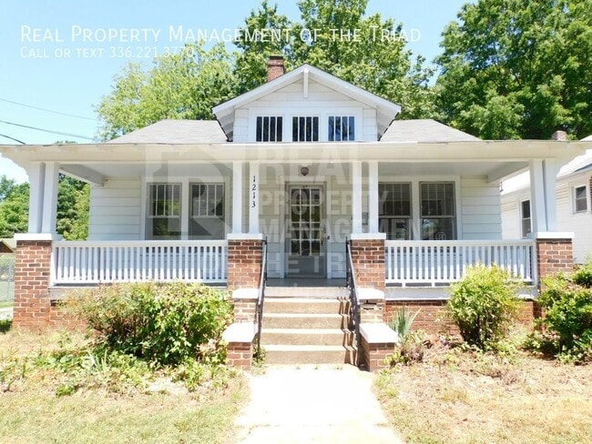 Primary Photo - 1213 E Sprague St
