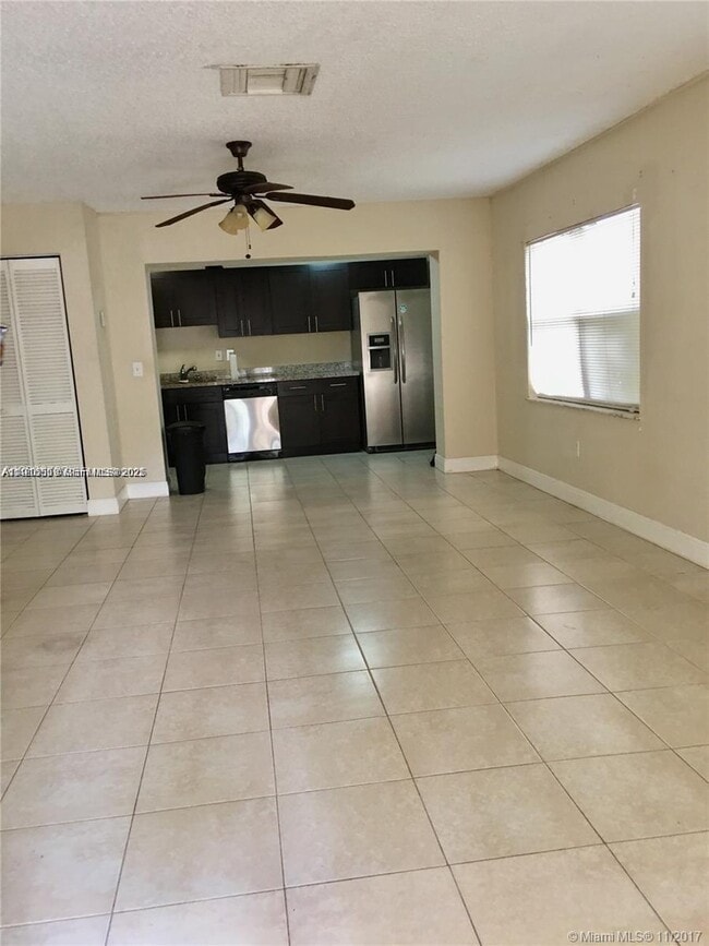 Building Photo - 2418 Liberty St