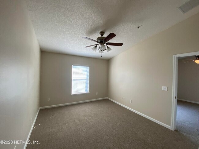 Building Photo - 8204 White Falls Blvd