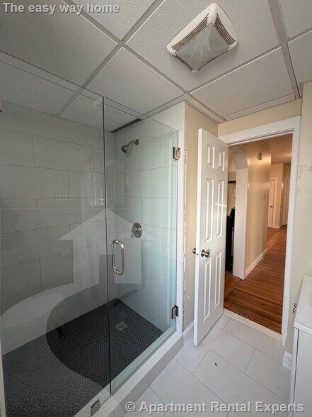 Building Photo - 71 Winchester St