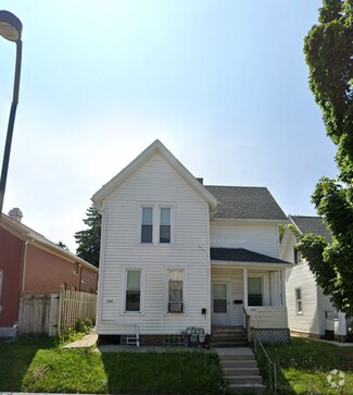 Building Photo - 1225 Michigan Ave
