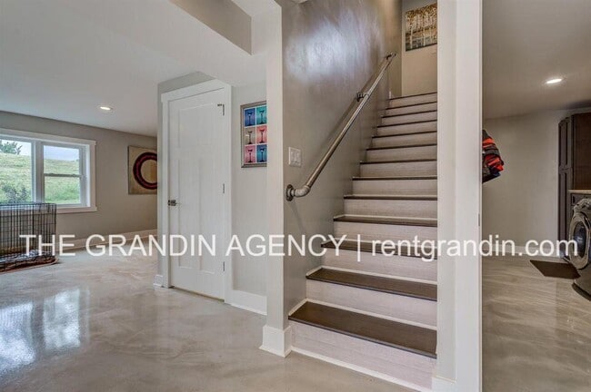 Building Photo - 1684 Dudley Amos Rd