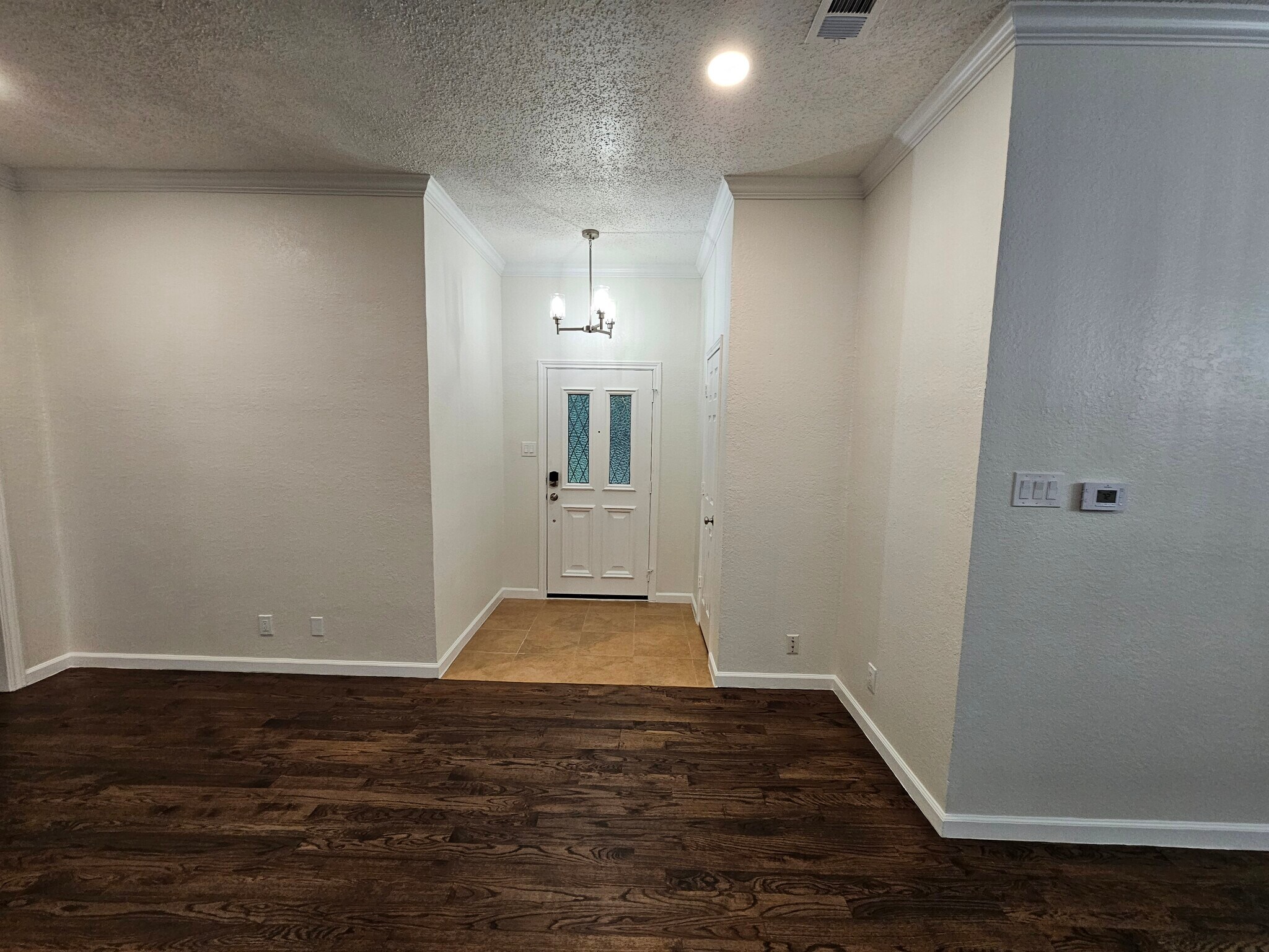 Building Photo - 224 Simmons Dr