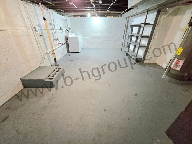 Building Photo - 3502 67th St