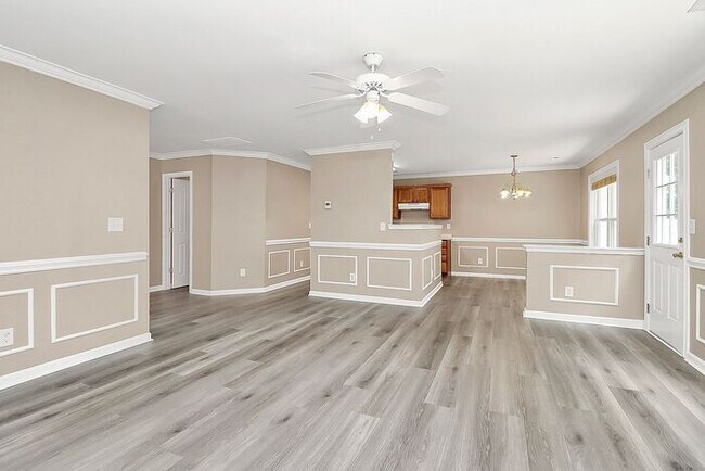 Building Photo - 4BD/2.5BA Home in Wallace Creek