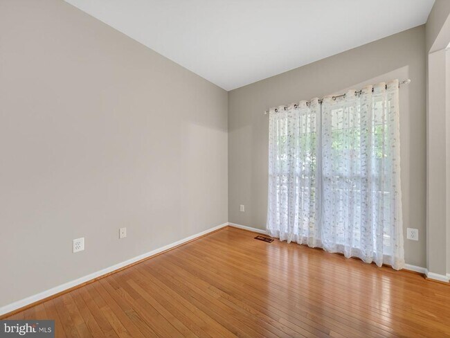 Building Photo - 19028 Noble Oak Dr