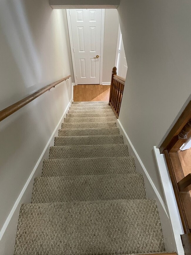Building Photo - MOVE IN SPECIAL!! FIRST MONTH FREE!!