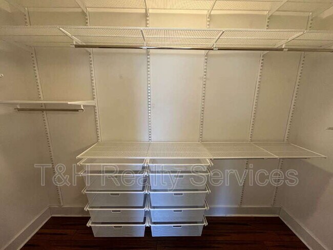 Building Photo - 1202 Harlan St