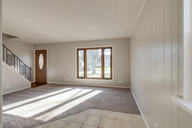 Building Photo - 4294 W 191st St